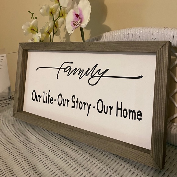 Frame - Picture 2 of 2